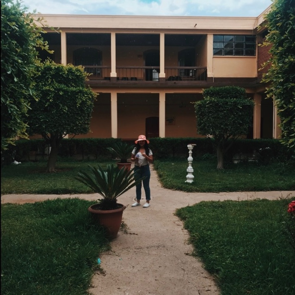 Meet your Posher, Dayanara